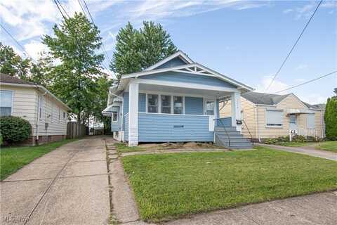 13919 Thornhope Road, Cleveland, OH 44135