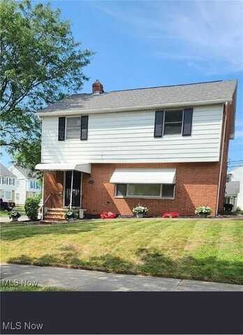 16805 Scottsdale Boulevard, Shaker Heights, OH 44120