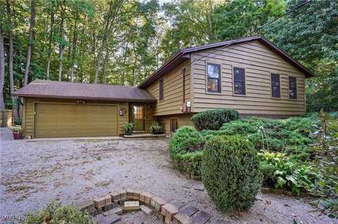 10676 Prouty Road, Concord Twp, OH 44077