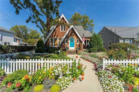 5572 South Street, Vermilion, OH 44089