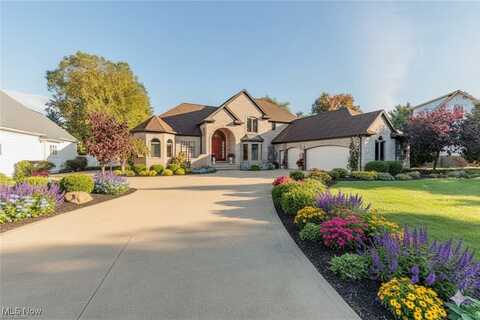 39340 Evergreen Drive, Avon, OH 44011