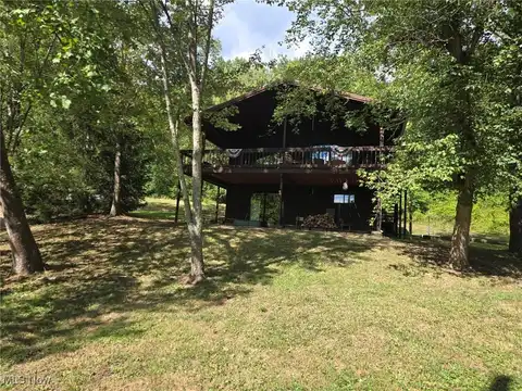 8258 N State Route 60 NW, Mcconnelsville, OH 43756