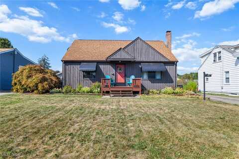 181 Renee Drive, Struthers, OH 44471