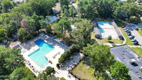 28A Yorkshire Court, Manchester, NJ 08759