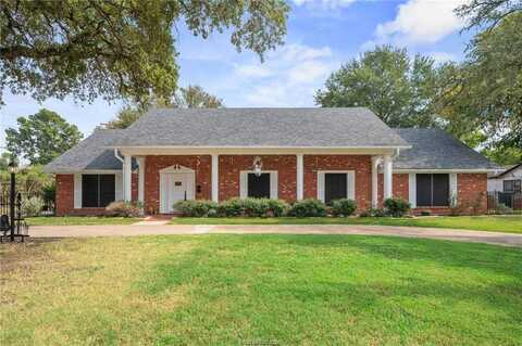 503 Calvert Street, Hearne, TX 77859
