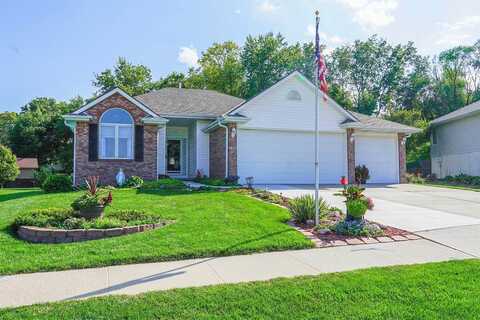 105 Cambridge Circle, Council Bluffs, IA 51503