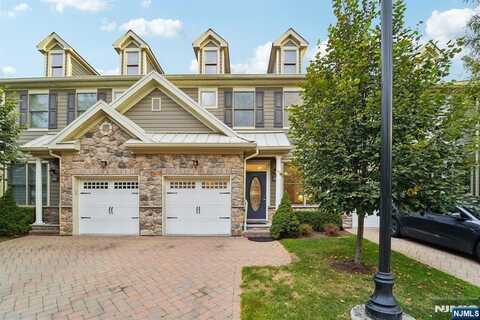 1704 Whitney Lane 1704, Allendale, NJ 07401