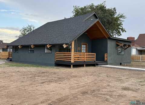 501 W Dallas Avenue, Artesia, NM 88210