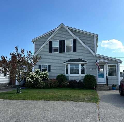 557 Hudson Street, Seabrook, NH 03874