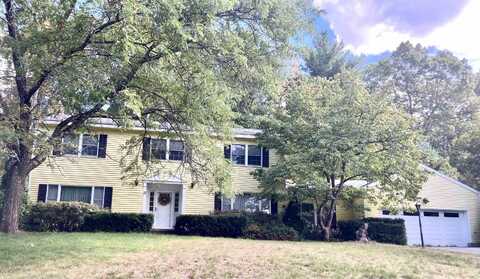 17 Danbury Road, Nashua, NH 03064