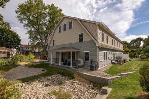 114 Saratoga Way, Portsmouth, NH 03801