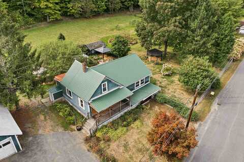 29 Woonsocket Avenue, Claremont, NH 03743