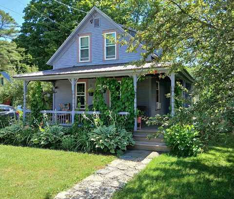 690 Route 106, Reading, VT 05062