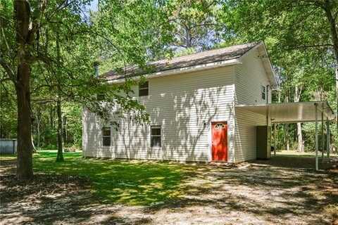 26545 APRIL Lane, Ponchatoula, LA 70454