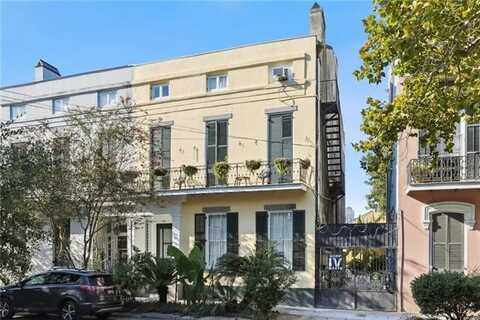 812 ESPLANADE Avenue, New Orleans, LA 70116