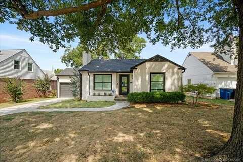2621 E 18th Street, Tulsa, OK 74104