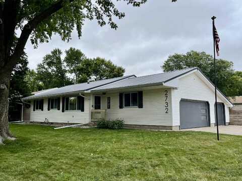 2732 Willow St., Sioux City, IA 51106