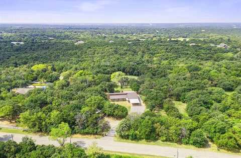 12721 Three Oaks Drive, Jones, OK 73049
