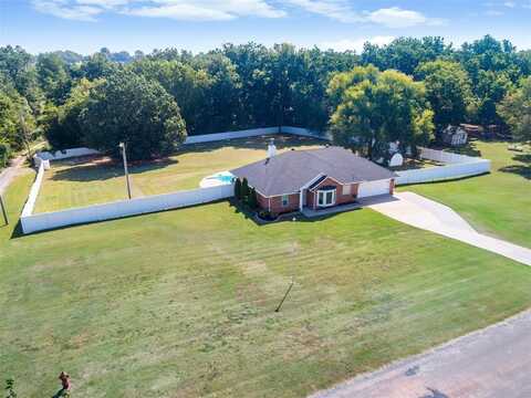 18724 Horse Avenue, Purcell, OK 73080