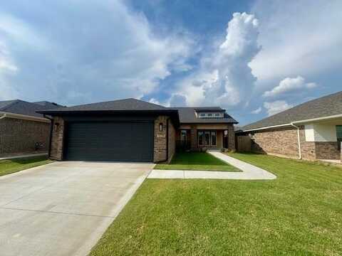 3125 Mount Nebo Drive, Yukon, OK 73099