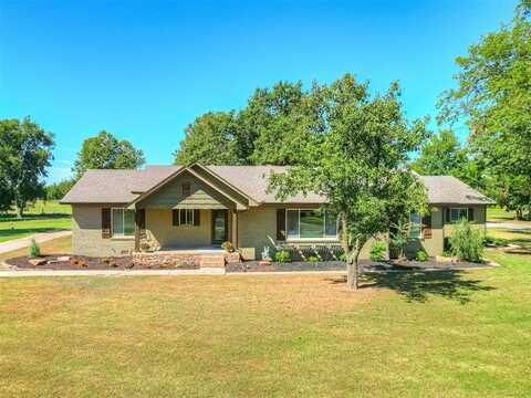 405 S Pine Street, Crescent, OK 73028
