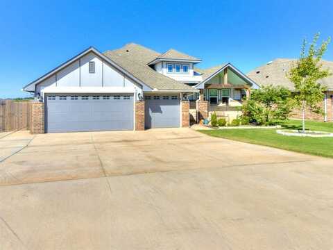 2017 Edgewater Drive, Moore, OK 73160