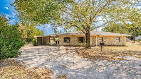 302 Yucca Court, Granbury, TX 76049