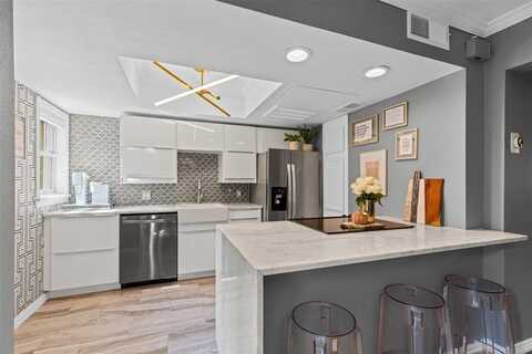 6410 Bordeaux Avenue, Dallas, TX 75209