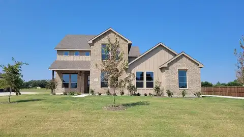 303 Crystal Lake Lane, Red Oak, TX 75154