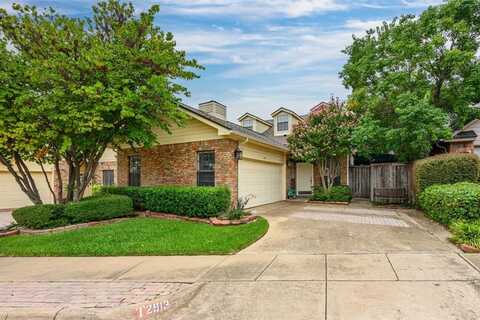 2913 Matterhorn Drive, Bedford, TX 76021
