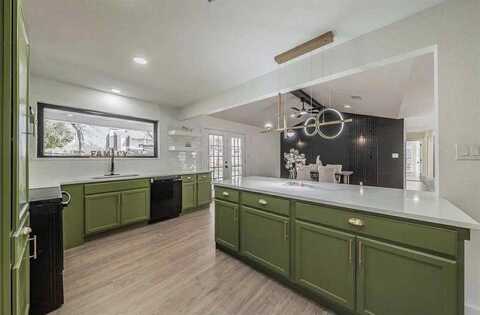 6829 Franwood Terrace, Fort Worth, TX 76112