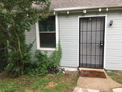 935 Gillham Road, Fort Worth, TX 76114