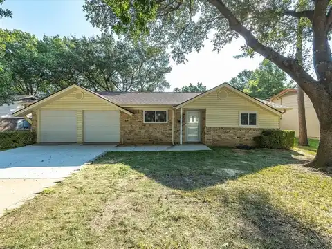 3016 Sun Valley Street, Irving, TX 75062