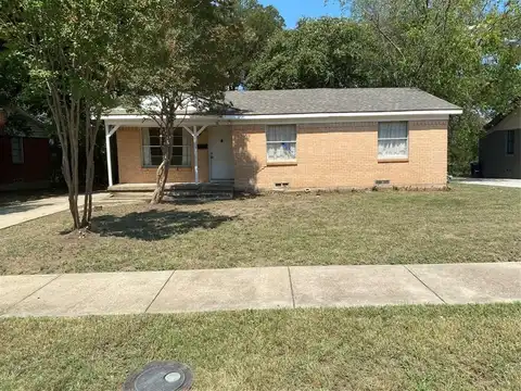 1325 Woodcrest Drive, Mesquite, TX 75149