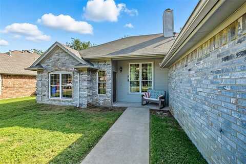 8 S Sharon Drive, Krum, TX 76249