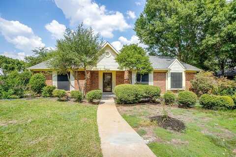 1033 Filmore Drive, Plano, TX 75025