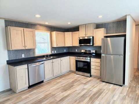 520 Milan Ave, Norwalk, OH 44857
