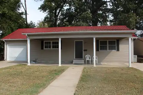 410 W 8th St., Sturgis, KY 42459