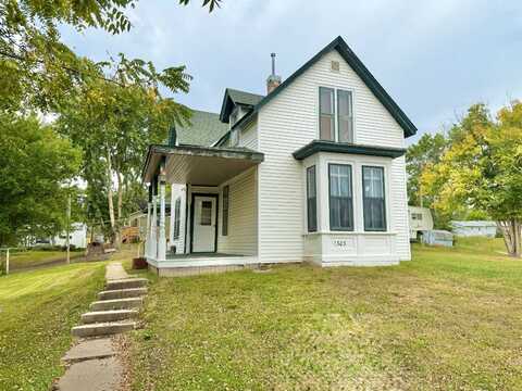 1303 Benton Avenue, Corning, IA 50841