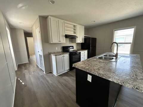 3302 Lost Valley, Fort Wayne, IN 46818