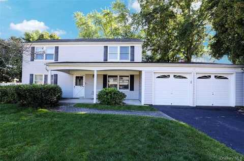 37 Malvern Ln, Stony Brook, NY 11790