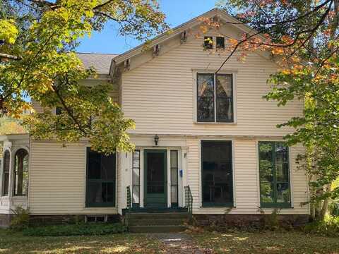 37 Elm St, Delhi, NY 13753