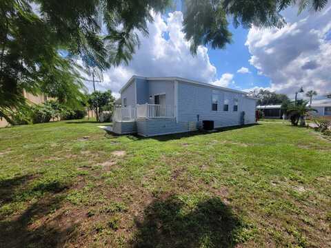 7469 40th Trail N, West Palm Beach, FL 33404