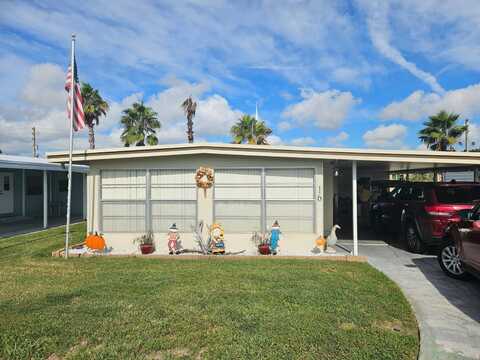 16 Hilly Way, Fruitland Park, FL 34731