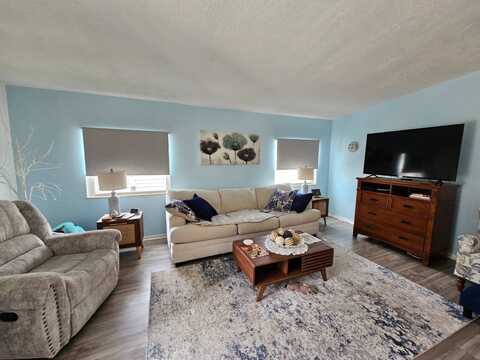 9901 Cypress Lakes Drive, Lakeland, FL 33810