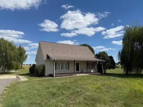 17970 Friendsville Ave., Mount Carmel, IL 62863