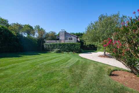 28 Ditch Plains Road, Montauk, NY 11954