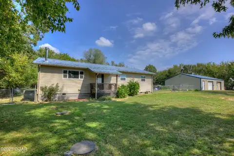 20678 Palm Road, Neosho, MO 64850