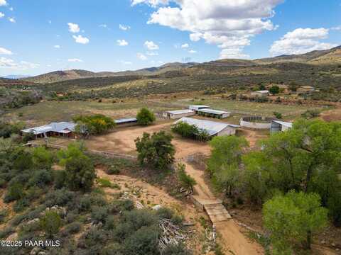 1900 S Premonition Lane, Humboldt, AZ 86327