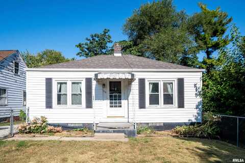 225 S THORNCREST Avenue, Creve Coeur, IL 61610
